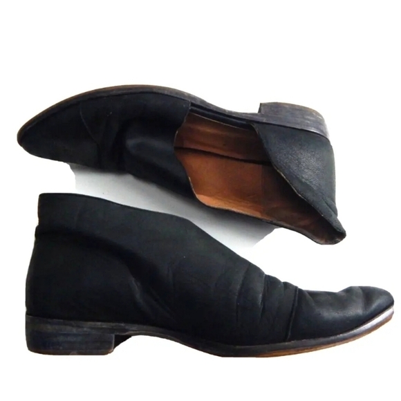 Free People Royale Point Toe Flats - Picture 4 of 9